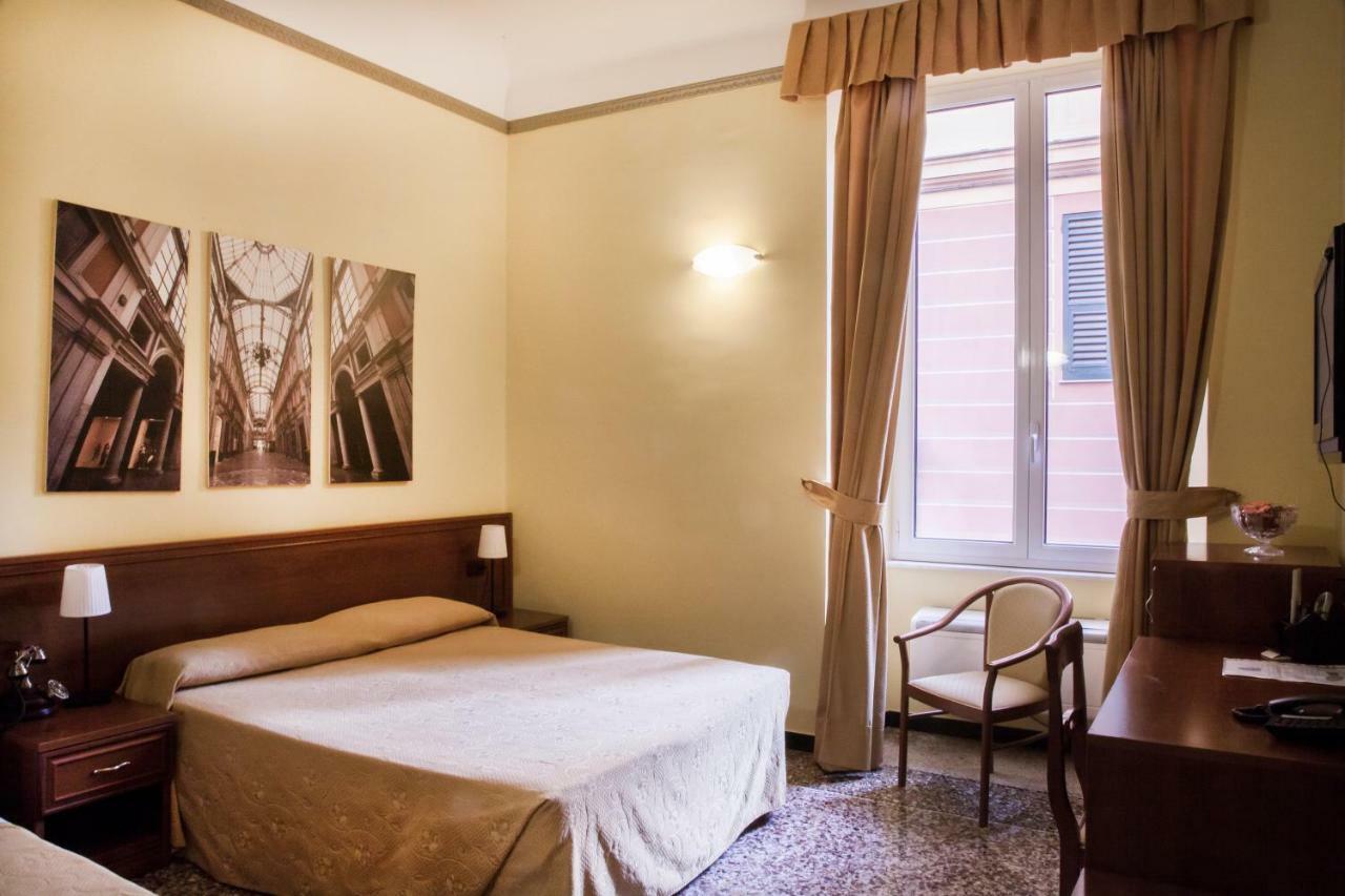 Actor Hotel Genova Esterno foto